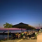 Olivemare Holidays Apartamento *