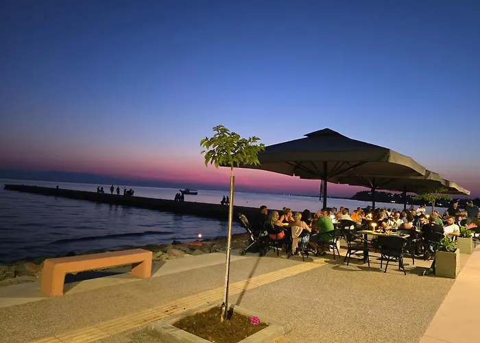 Olivemare Holidays Daire Nea Iraklia